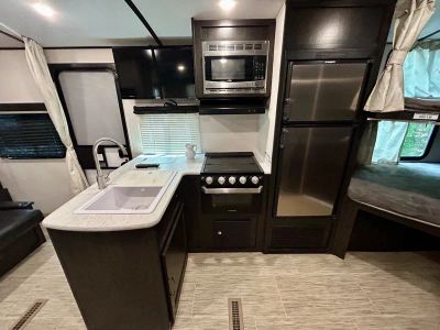 2020 Forest River Surveyor Legend - Photo 8