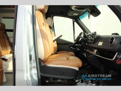 2026 Airstream Interstate - Photo 6