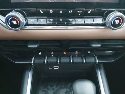 2024 GMC Canyon - Photo 18