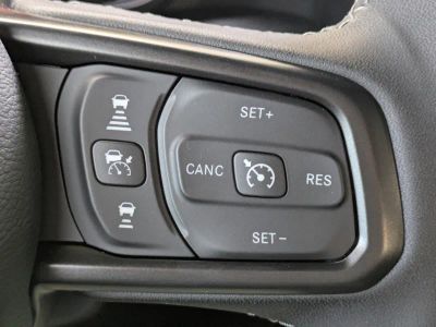 2026 Jeep Wrangler — photo 21 view