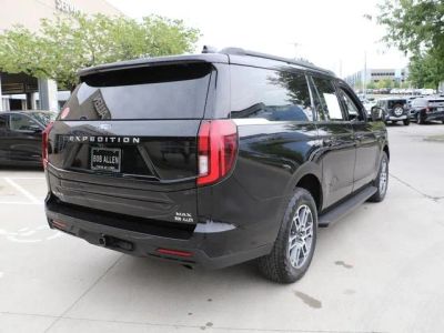 2025 Ford Expedition Max — detail view