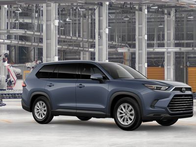 2026 Toyota Grand Highlander Hybrid - Photo 14
