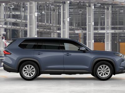2026 Toyota Grand Highlander Hybrid - Photo 12