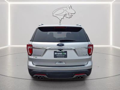 2018 Ford Explorer — interior view