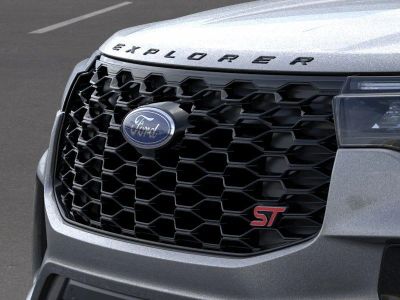 2026 Ford Explorer — photo 17 view