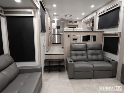 2026 Grand Design Solitude - Photo 5