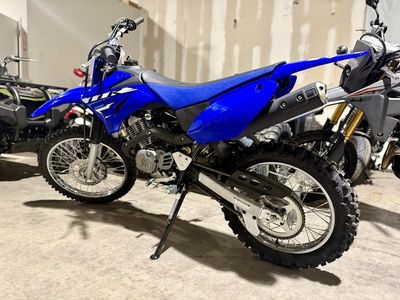 2026 Yamaha TT-R125LE - Photo 4