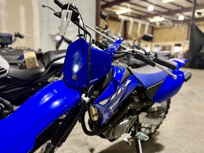 2026 Yamaha TT-R125LE - Photo 3