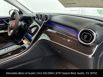 2025 Mercedes-Benz GLC - Photo 27