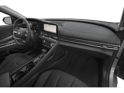 2025 Hyundai Elantra - Photo 26