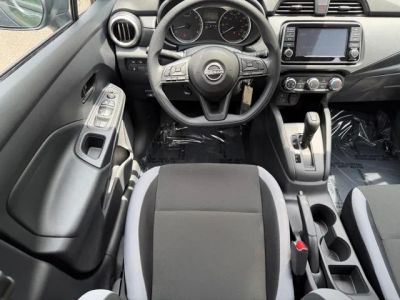 2025 Nissan Versa — photo 13 view