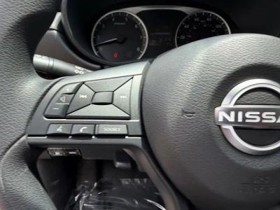 2025 Nissan Versa — photo 18 view