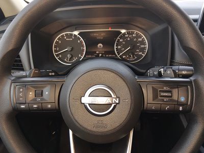 2024 Nissan Rogue - Photo 12