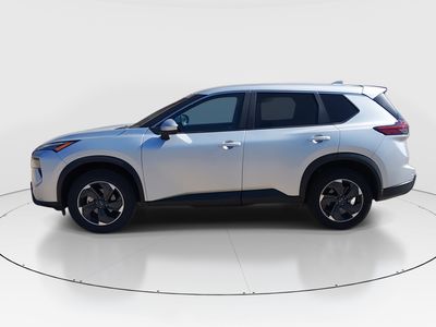 2024 Nissan Rogue - Photo 4