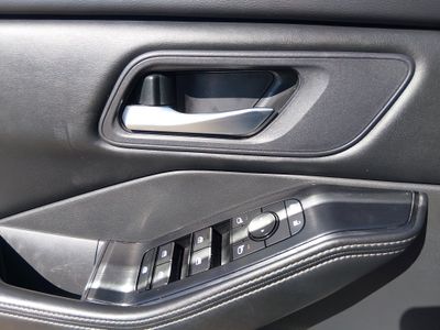 2024 Nissan Rogue - Photo 18