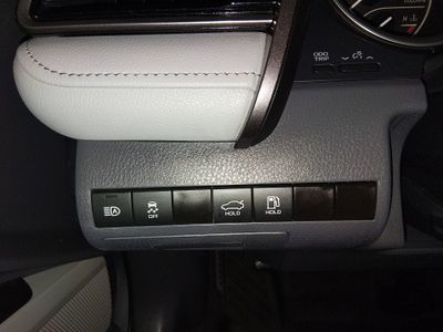 2024 Toyota Camry - Photo 13