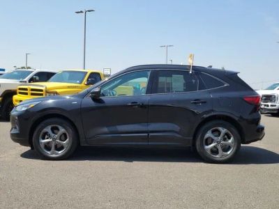 2024 Ford Escape — side profile view