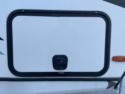 2022 CrossRoads RV Sunset Trail — photo 8 view