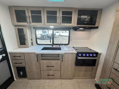 2026 Grand Design Imagine XLS - Photo 28