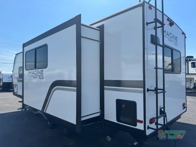 2026 Grand Design Imagine XLS - Photo 9