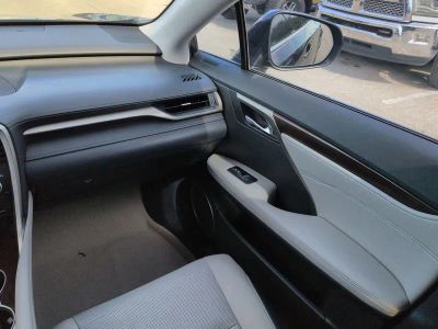 2016 Lexus RX — photo 17 view