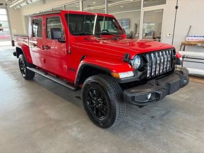 2022 Jeep Gladiator — rear three-quarter view