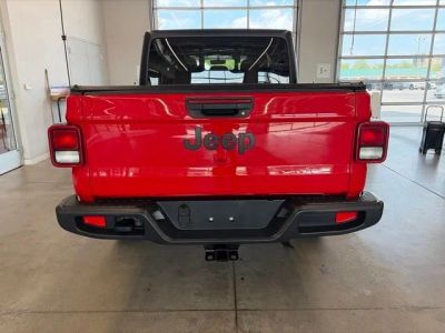 2022 Jeep Gladiator — detail view