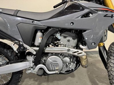 2025 Suzuki DR-Z4S - Photo 11
