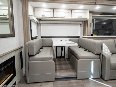 2026 Thor Motor Coach Riviera - Photo 10