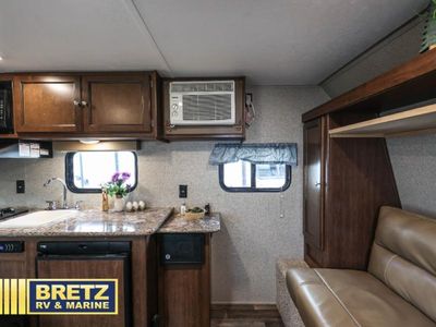 2017 Keystone RV Hideout Single Axle - Photo 9