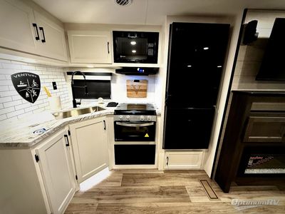 2026 Venture RV Stratus - Photo 11