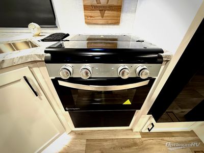 2026 Venture RV Stratus - Photo 13