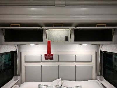 2026 Fleetwood BOUNDER — photo 30 view