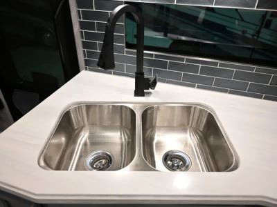 2026 Fleetwood BOUNDER — photo 10 view