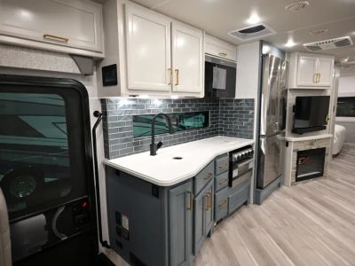 2026 Fleetwood BOUNDER — photo 7 view