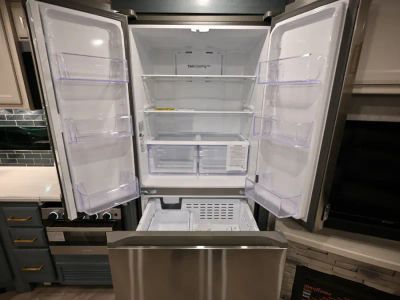 2026 Fleetwood BOUNDER — photo 14 view