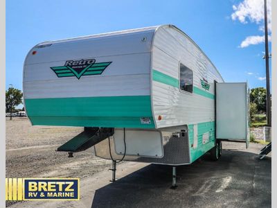 2017 Riverside RV Retro - Photo 3