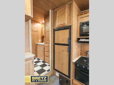 2017 Riverside RV Retro - Photo 12