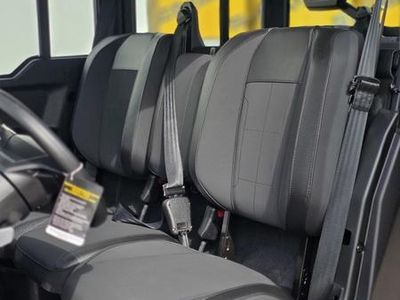 2026 Can-Am Defender MAX XT CAB HD11 - Photo 9