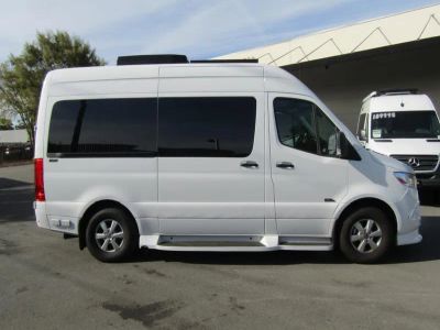 2023 Midwest Automotive Designs LUXE CRUISER - Photo 13