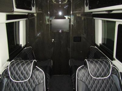 2023 Midwest Automotive Designs LUXE CRUISER - Photo 7
