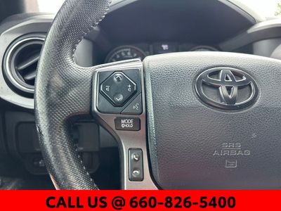 2016 Toyota Tacoma — photo 14 view