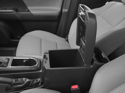 2016 Toyota Tacoma — photo 28 view