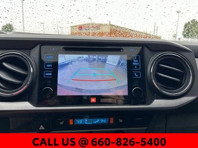 2016 Toyota Tacoma — photo 17 view
