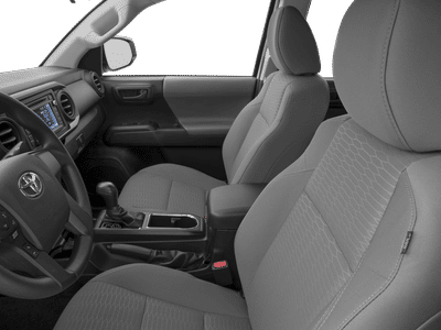 2016 Toyota Tacoma — photo 24 view
