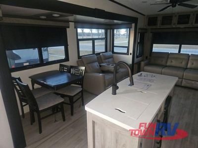 2023 KZ Durango - Photo 8