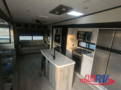 2023 KZ Durango - Photo 23