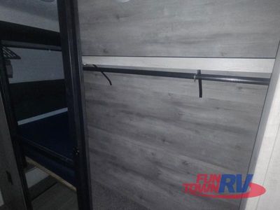 2023 KZ Durango - Photo 48