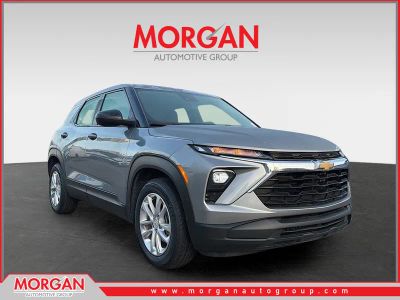 2024 Chevrolet Trailblazer LS in Sterling Gray Metallic — front three-quarter view