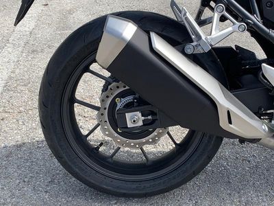 2025 Honda CB750 Hornet - Photo 12